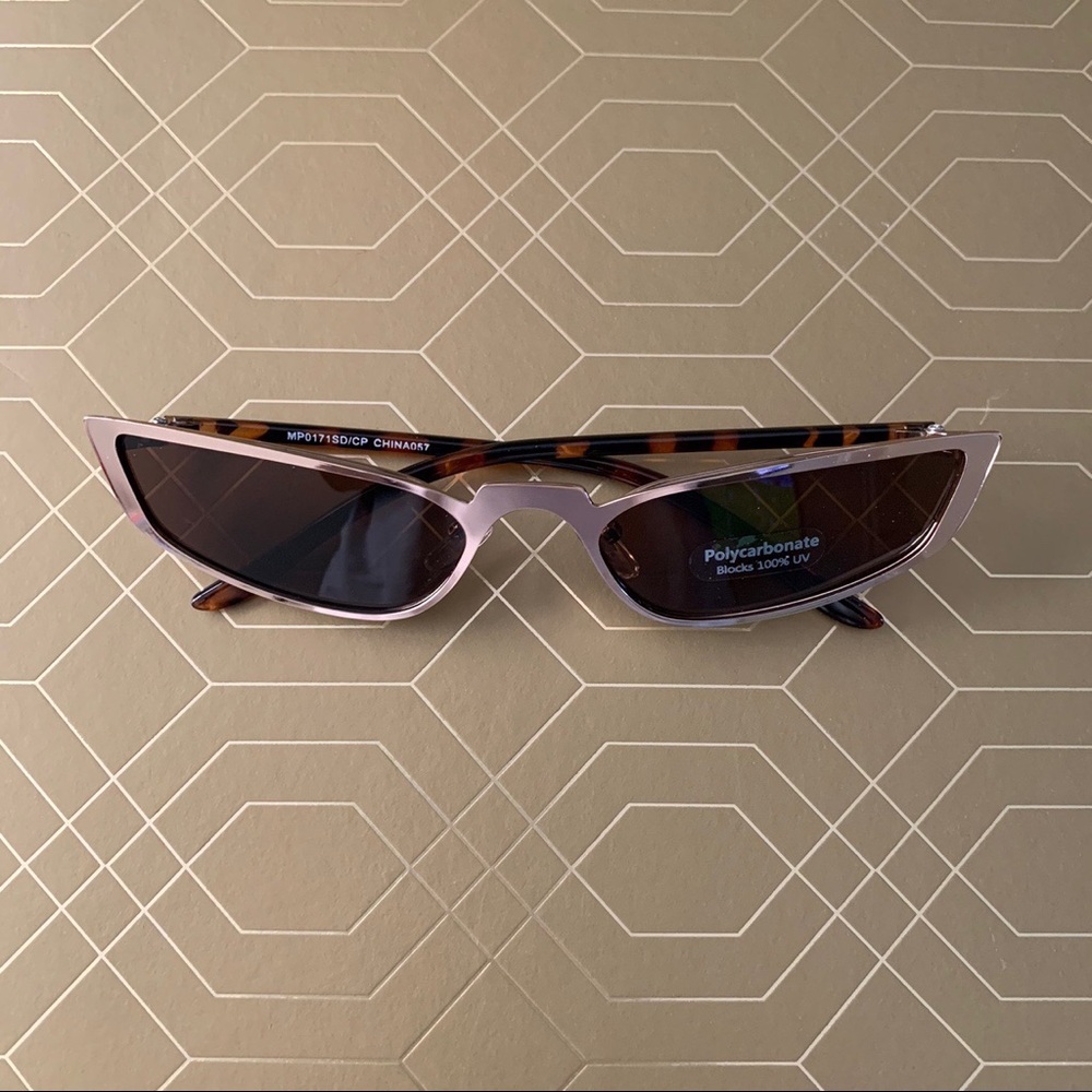 ‘Riley’ Sunglasses In MOCHA🤎